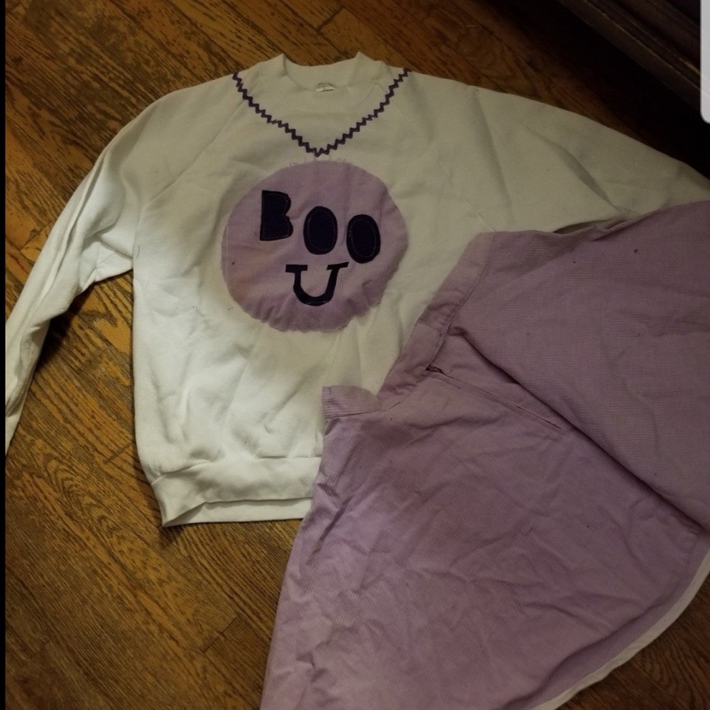 White and Purple Boo Sweatshirt and skirt costume cheerleading Halloween med L
